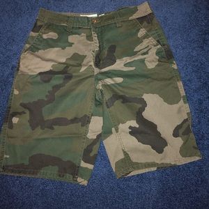 Men’s FreeWorld Camo Shorts